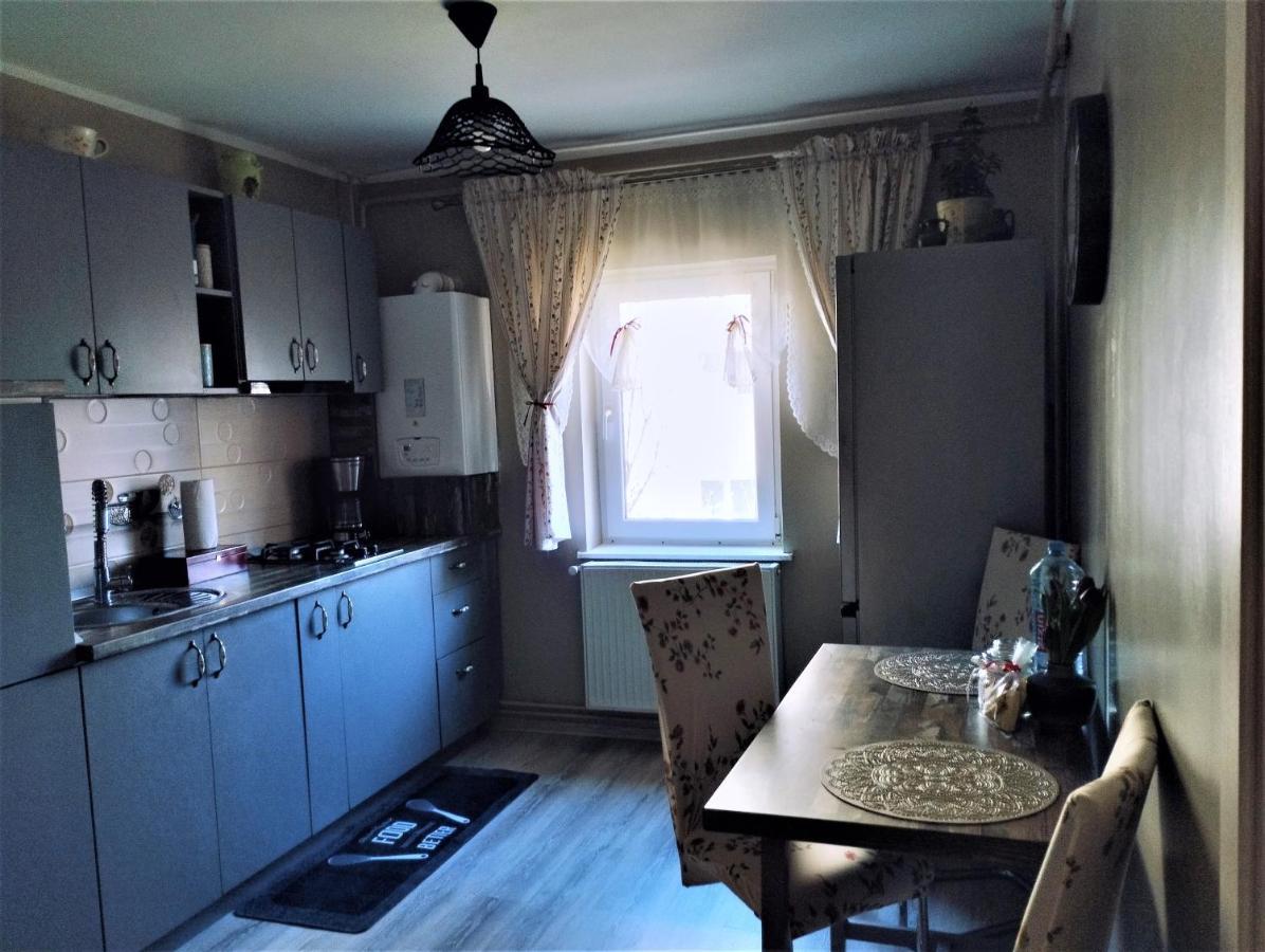 Central Lala Apartament Apartment Brasov Ngoại thất bức ảnh